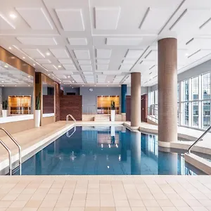 le-crystal.hotels-in-montreal.org/