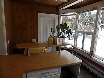 Villa Three Peaks Banff Kanada